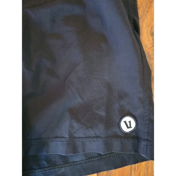 Vuori Shorts Mens Medium Kore Black 7" Lined Athletic Casual Workout - Picture 5 of 8